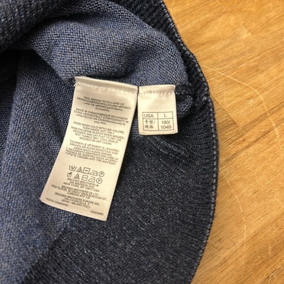 BROOKS BROTHERS ⭐️ 100% merino wool cardigan - Picture 5 of 5